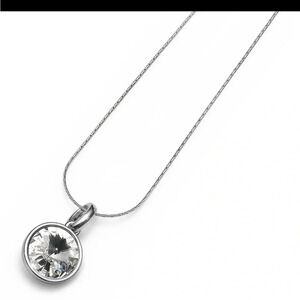 Clear Swarovski Crystal
Rivoli & Blue Aurora Borealis pendants with 925 …